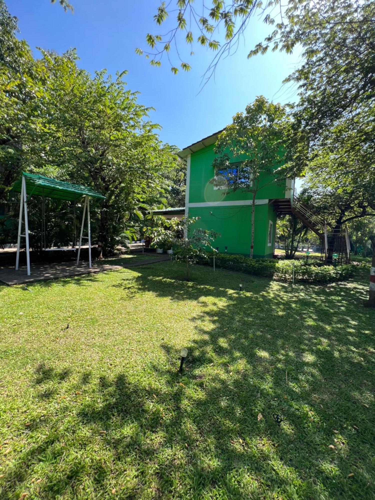 The Midway Jungle Resort マジナグディ エクステリア 写真