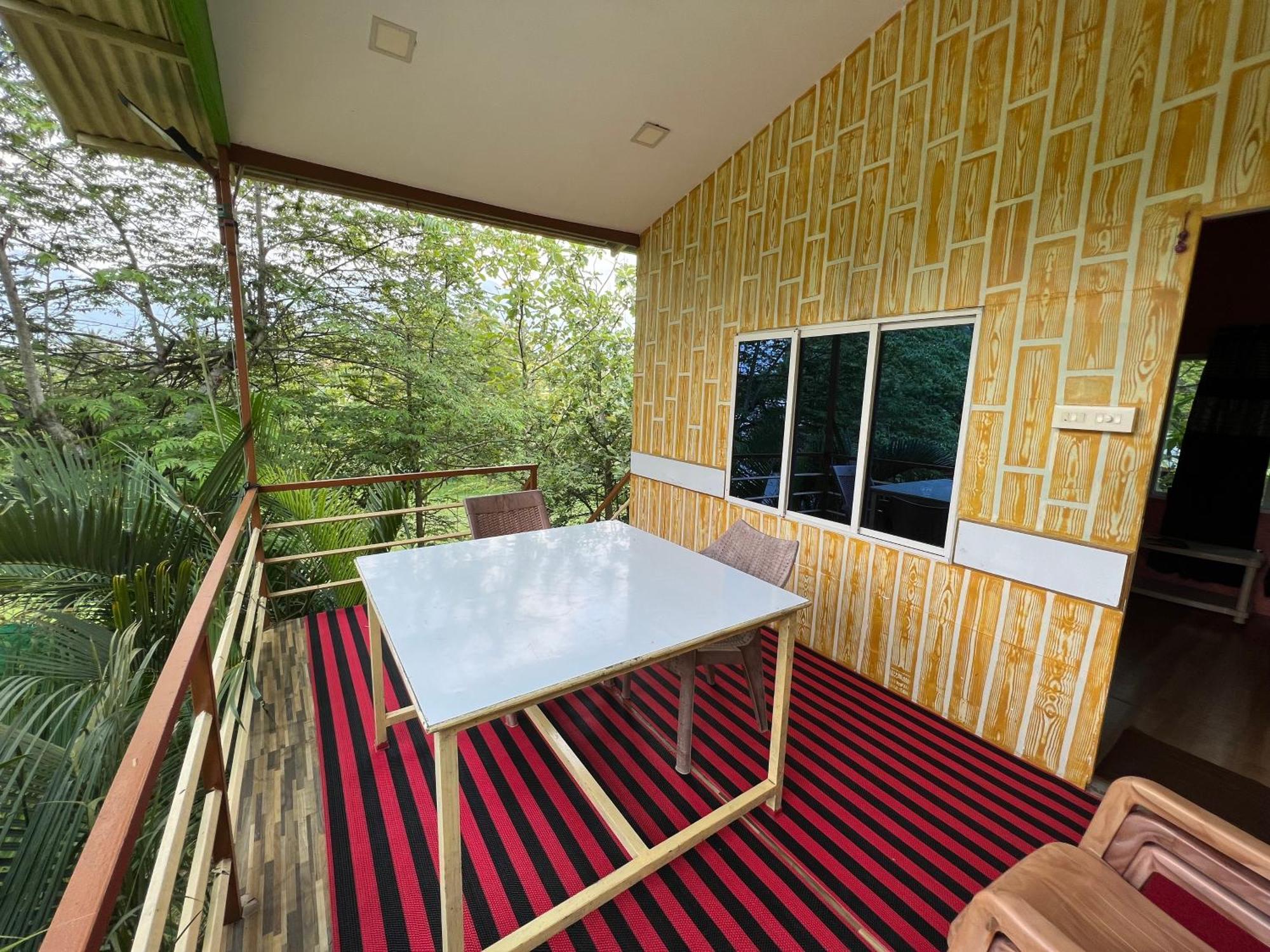 The Midway Jungle Resort マジナグディ エクステリア 写真
